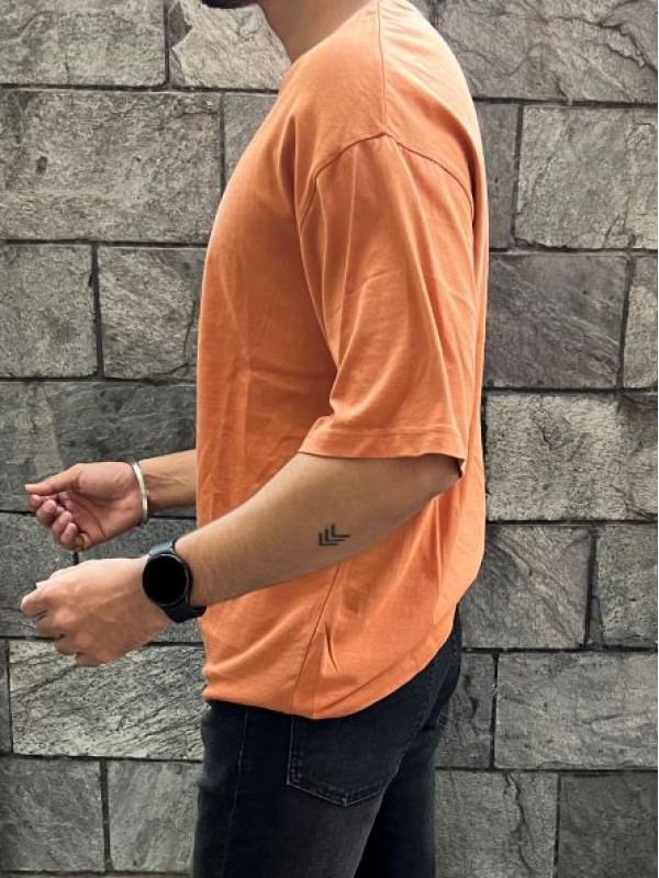           Drop Shoulder Over Size Rust tee