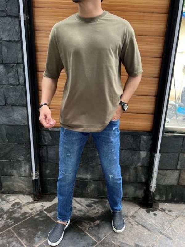           Drop Shoulder Over Size Olive tee