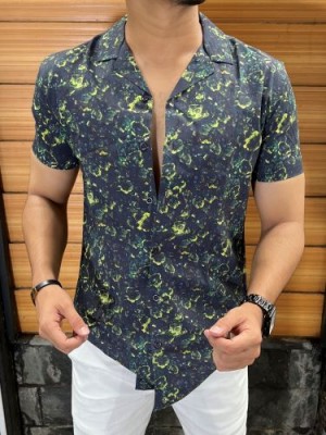             Cuban Collar Printed Green Shirt