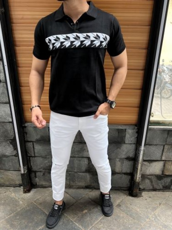         knit Collar Chest Print Black Tshirt