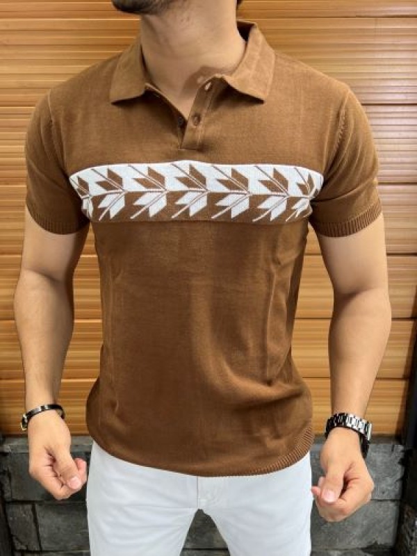         knit Collar Chest Print Brown Tshirt