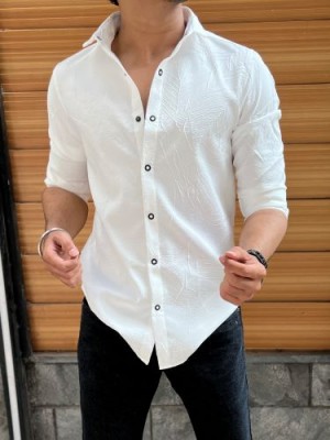                              Imported Texture White Fullsleeve Shirt