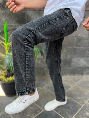                       Baggy Style Carbon Jeans