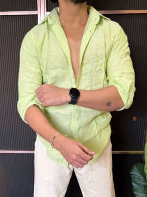                                                                                                                                                                                                                               A Pure linen Green Full Shirt