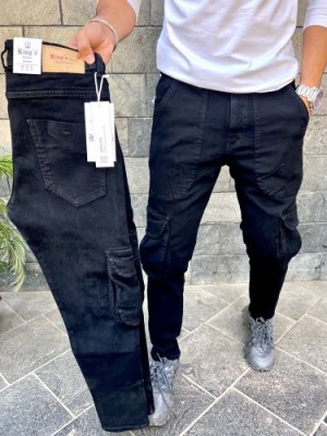                                     Slimfit Cargo Black Jeans