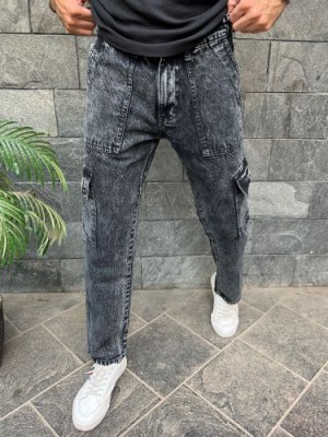                                                  Baggy Style Cargo Carbon Jeans