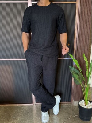                                                                                                                                                                                                     Towel Fabric Black Cord Set